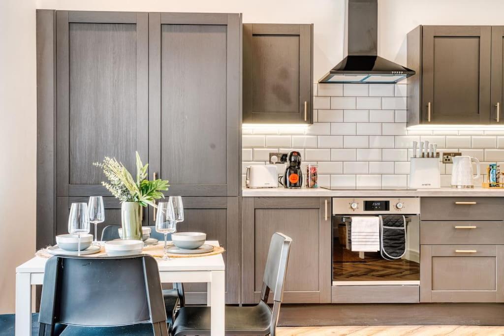 Inspohome Bayview Retreat 1-bed Bay Appartement